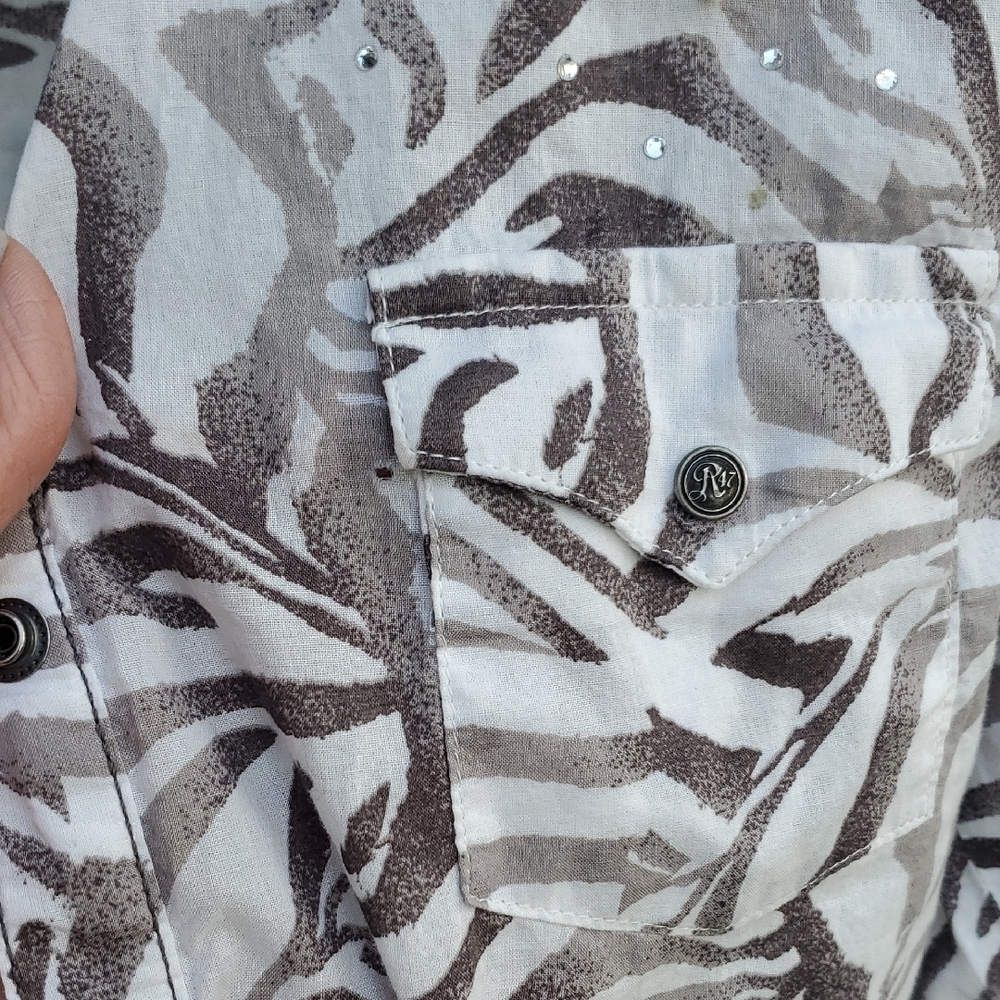 Wrangler Rock 47. Black and White Snap Front western Shirt. Medium. - Picture 7 of 7